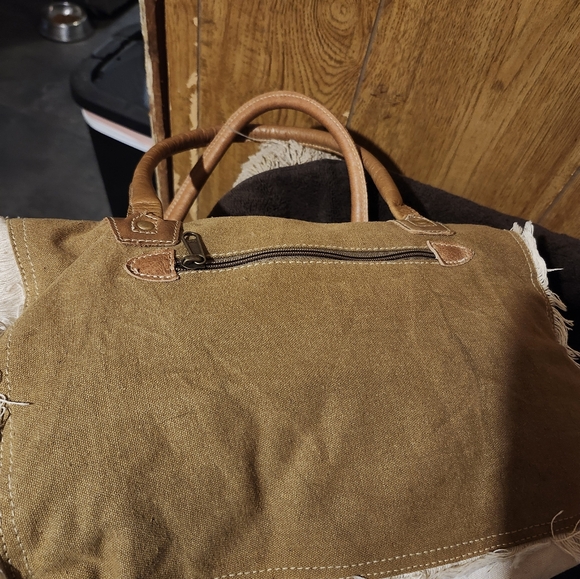 Soft canvas tote - Picture 2 of 4